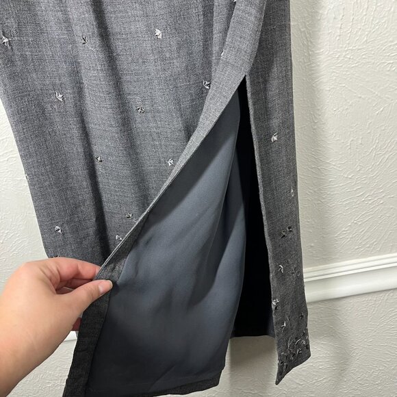 Vintage Y2K Talbots Gray Floral Embroidered Wool Blend Midi Length Pencil Skirt - Picture 4 of 10